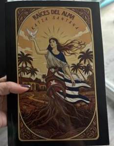 Portada del libro Raíces del Alma de Katia Santana Palacio